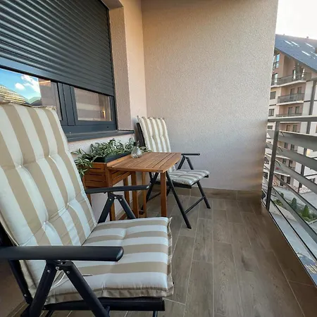 Apartment Mm